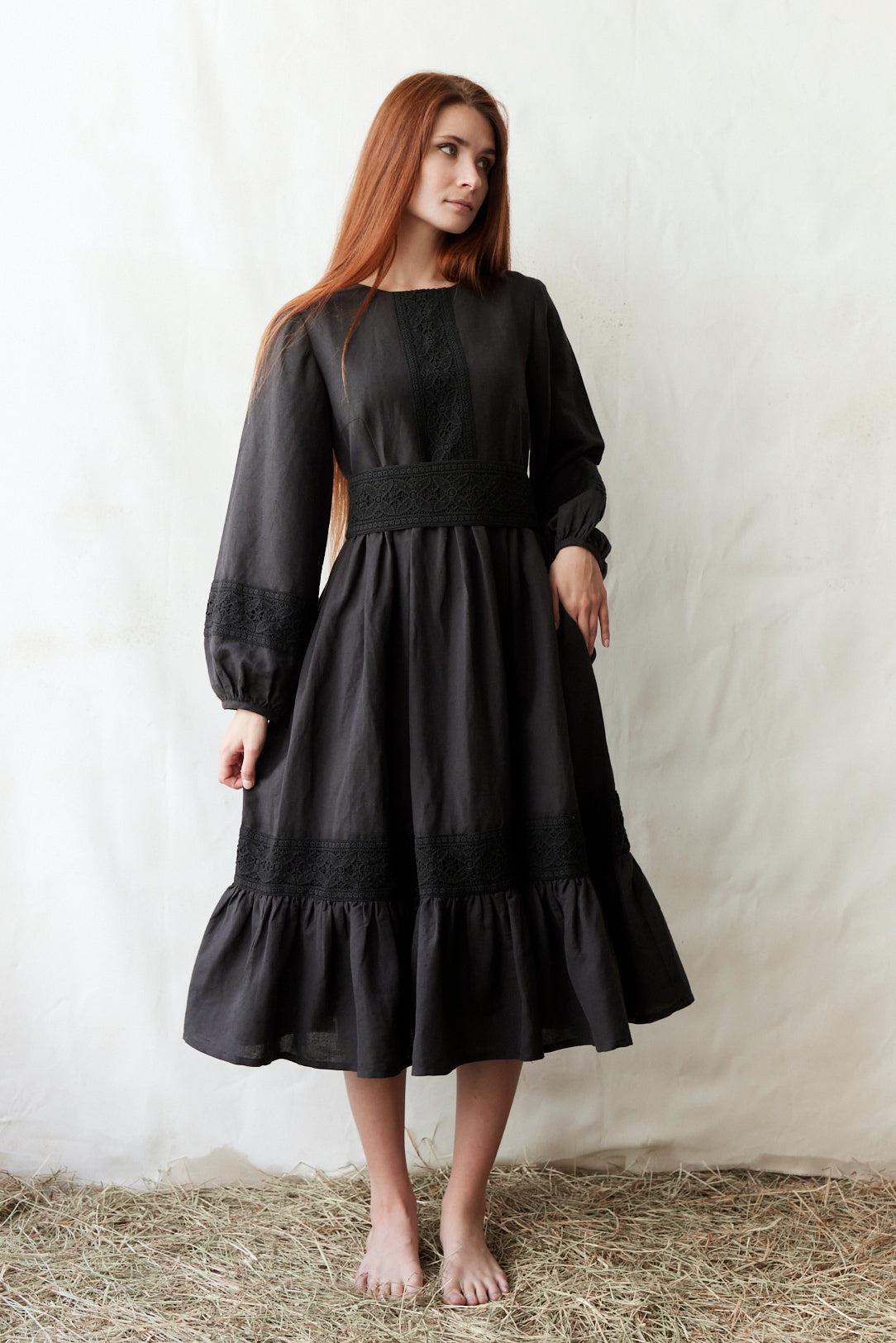 Misha linen dress midi length Black