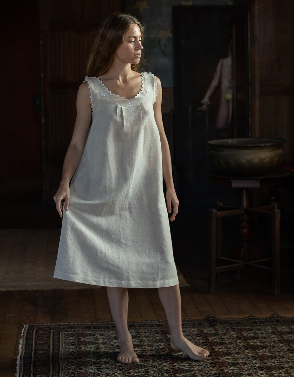 Flora" scalloped shift dress in linen voriagh - sisters from ancient lands Flora" scalloped shift dress in linen voriagh - sisters from ancient lands