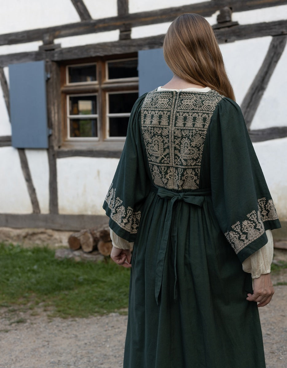 Robe 'Meredith' vert forêt brodée crème – voriagh - sisters from