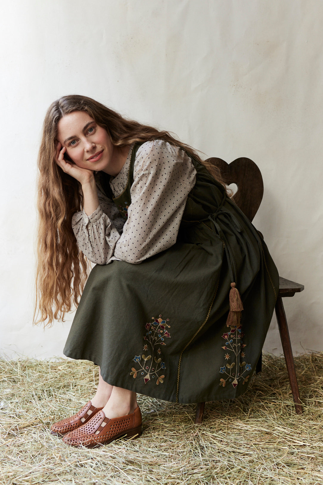 Amela embroidered Velvet and canvas Dress moss Green Amela embroidered Velvet and canvas Dress moss Green