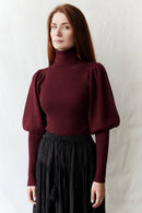 Pull col roulé 'Ariana' en coton et cachemire avec manches gigot bordeaux