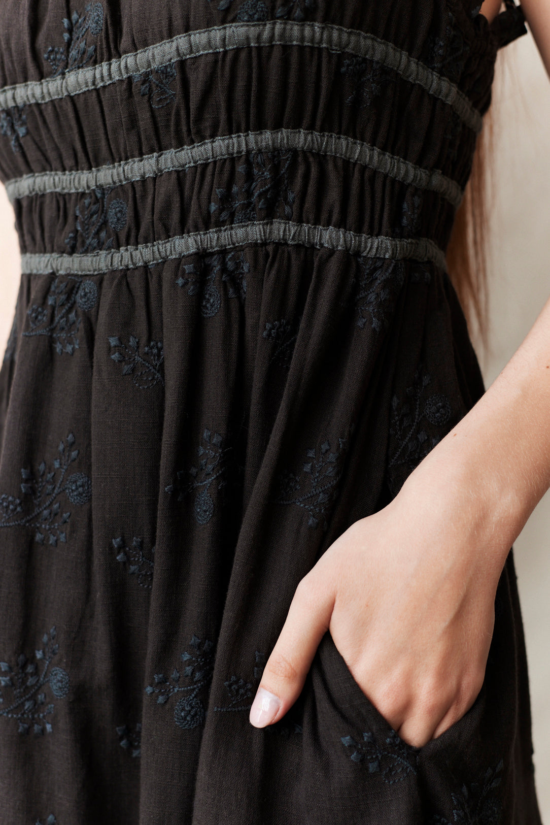 "Emily" eyelet fabric dress shoulder ribbons black