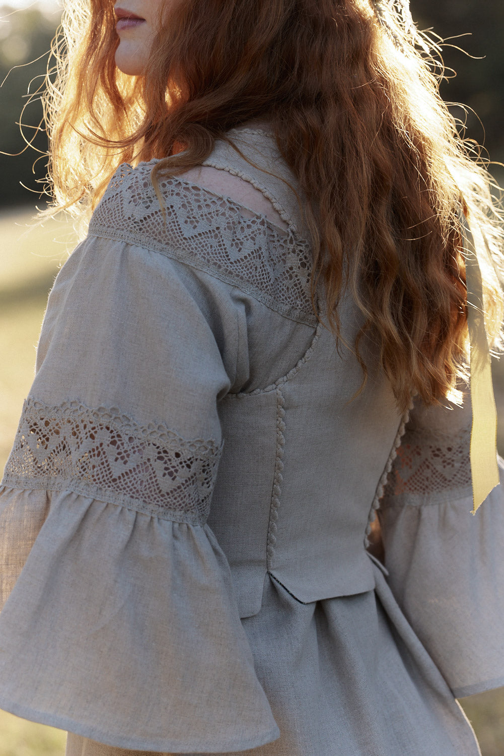 "Alma" folk corset in natural linen