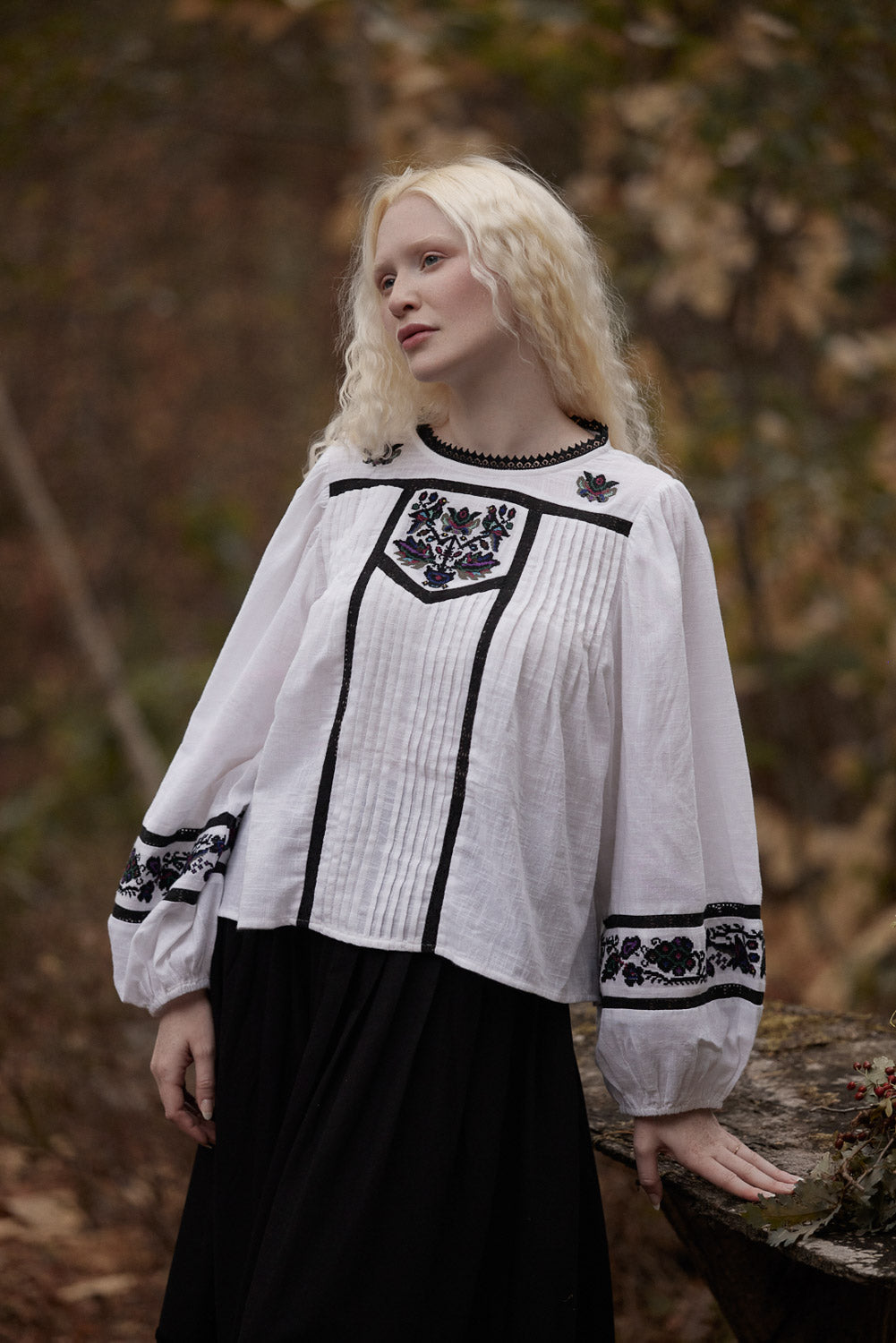 “Ioana” blouse with carașova-inspired embroidery