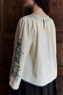 Blouse "Kalia" en coton brodé creme