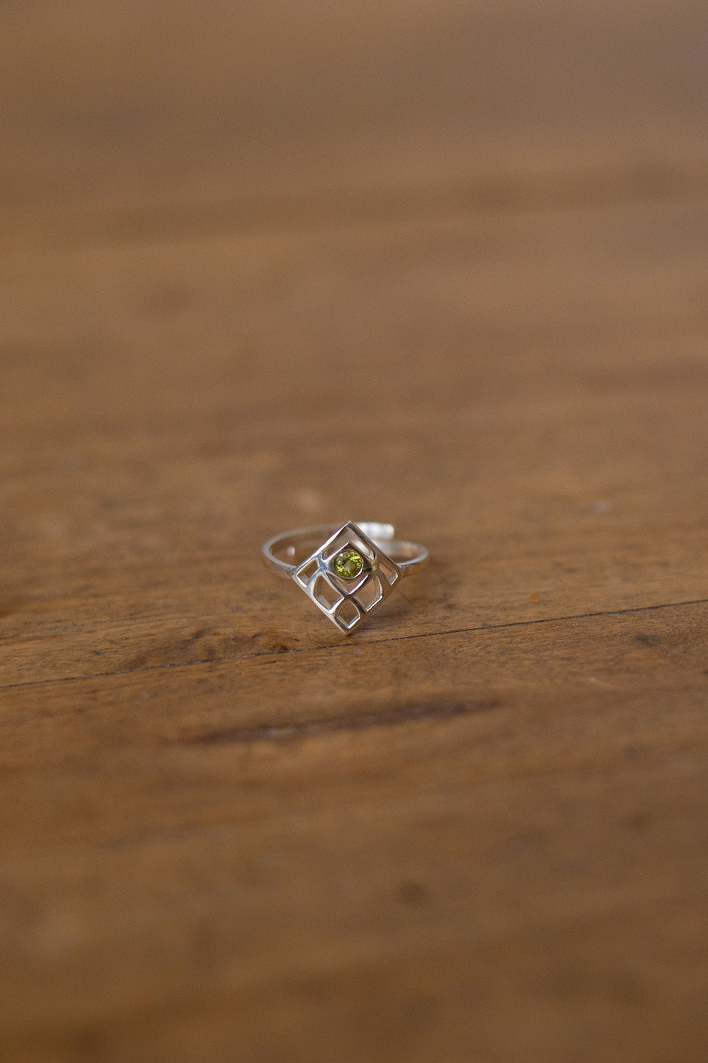 Bague "Mira" en argent et péridot