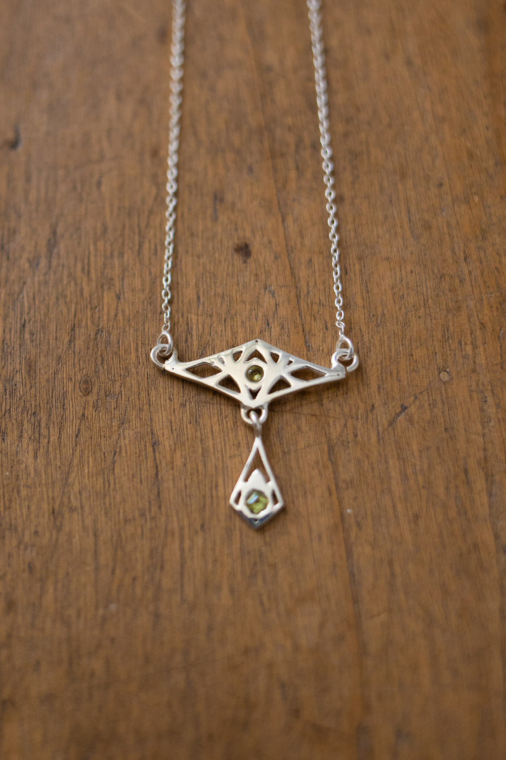 Collier "Mira stilla" en argent et péridot