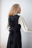 Robe noire “Mirela” en coton avec appliqués de velours