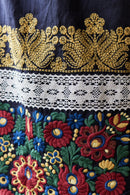 "Rózsa" embroidered ceremony apron