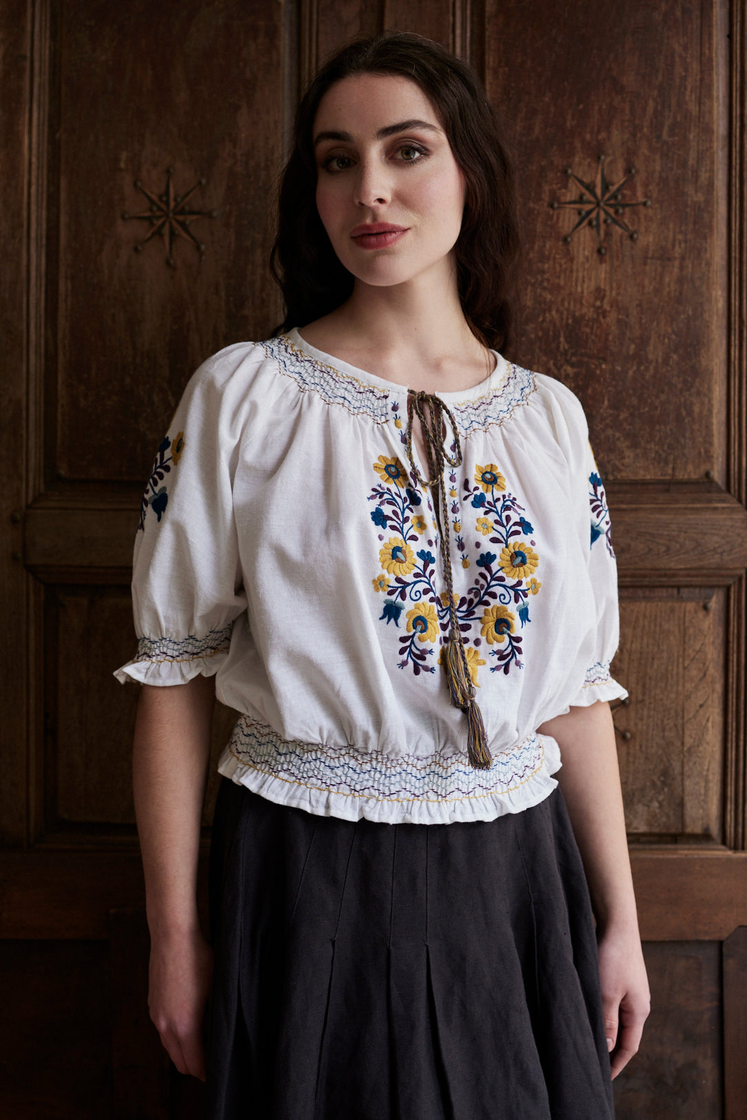 "Timea" blouse with embroidered Matyó flowers white