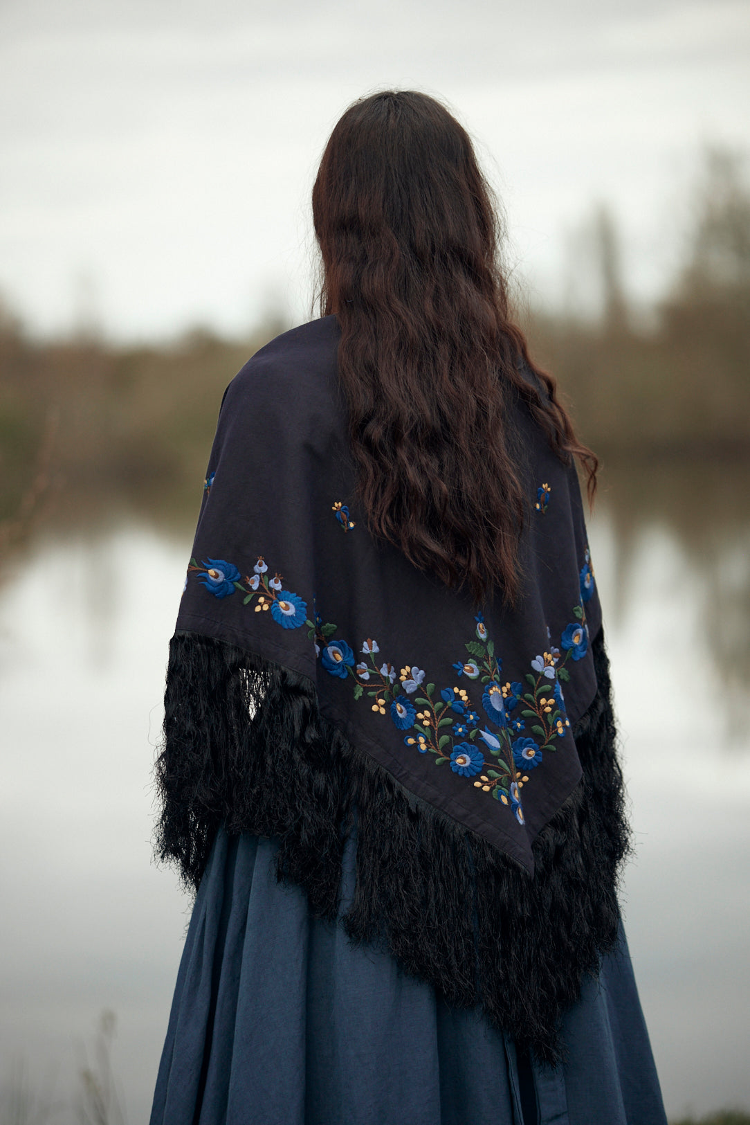 "Timea" black stole with embroidered Matyó flowers blue