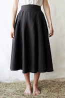 'Vineta' linen midi skirt black