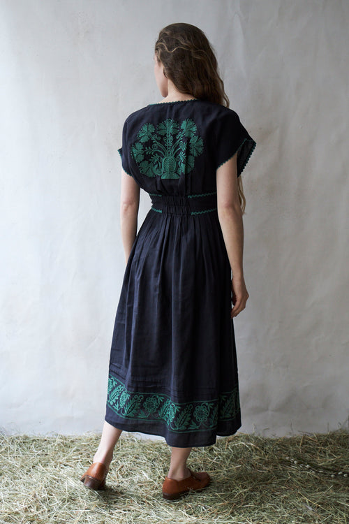 "Vivika" black dress with green embroideries