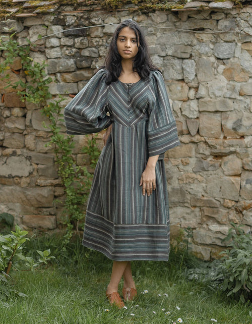 “Adelina” dress in striped linen chestnut