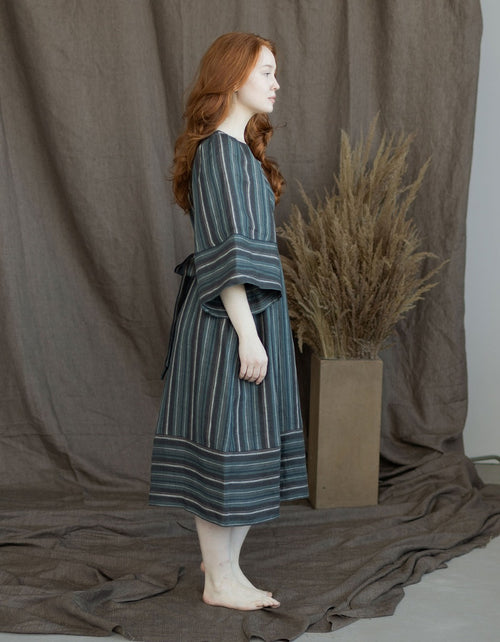 “Adelina” dress in striped linen chestnut
