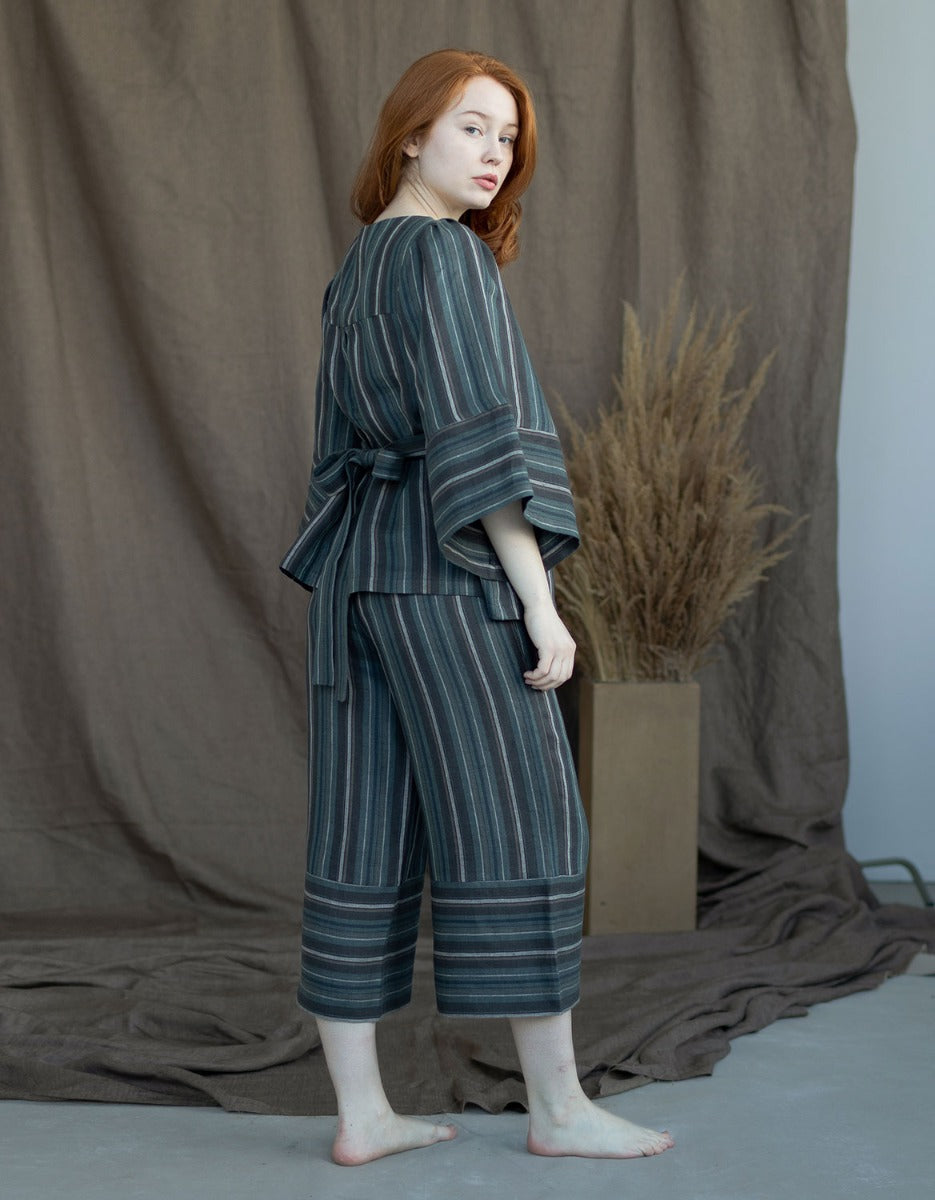“Adelina” pants in striped linen chestnut