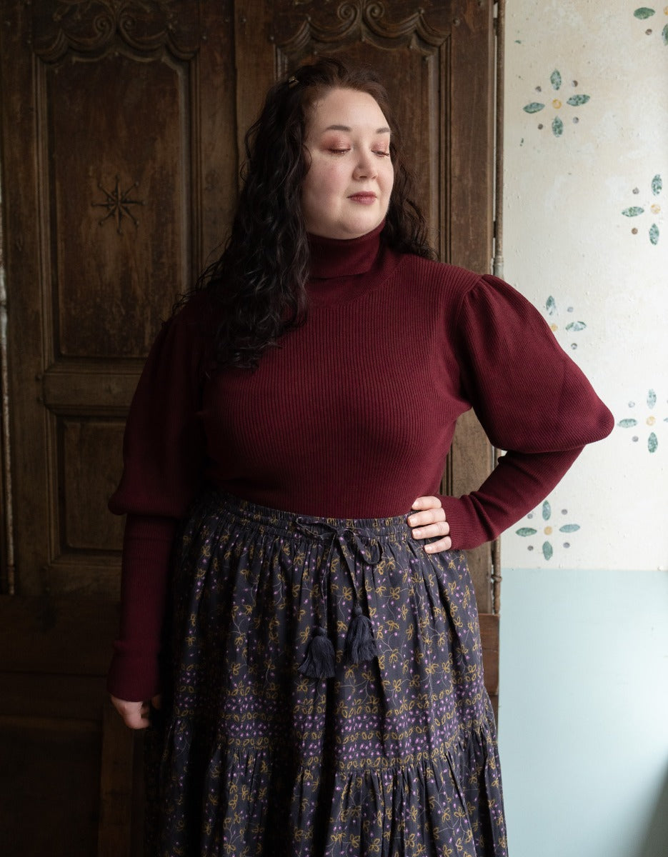 Pull col roulé 'Ariana' en coton et cachemire avec manches gigot bordeaux
