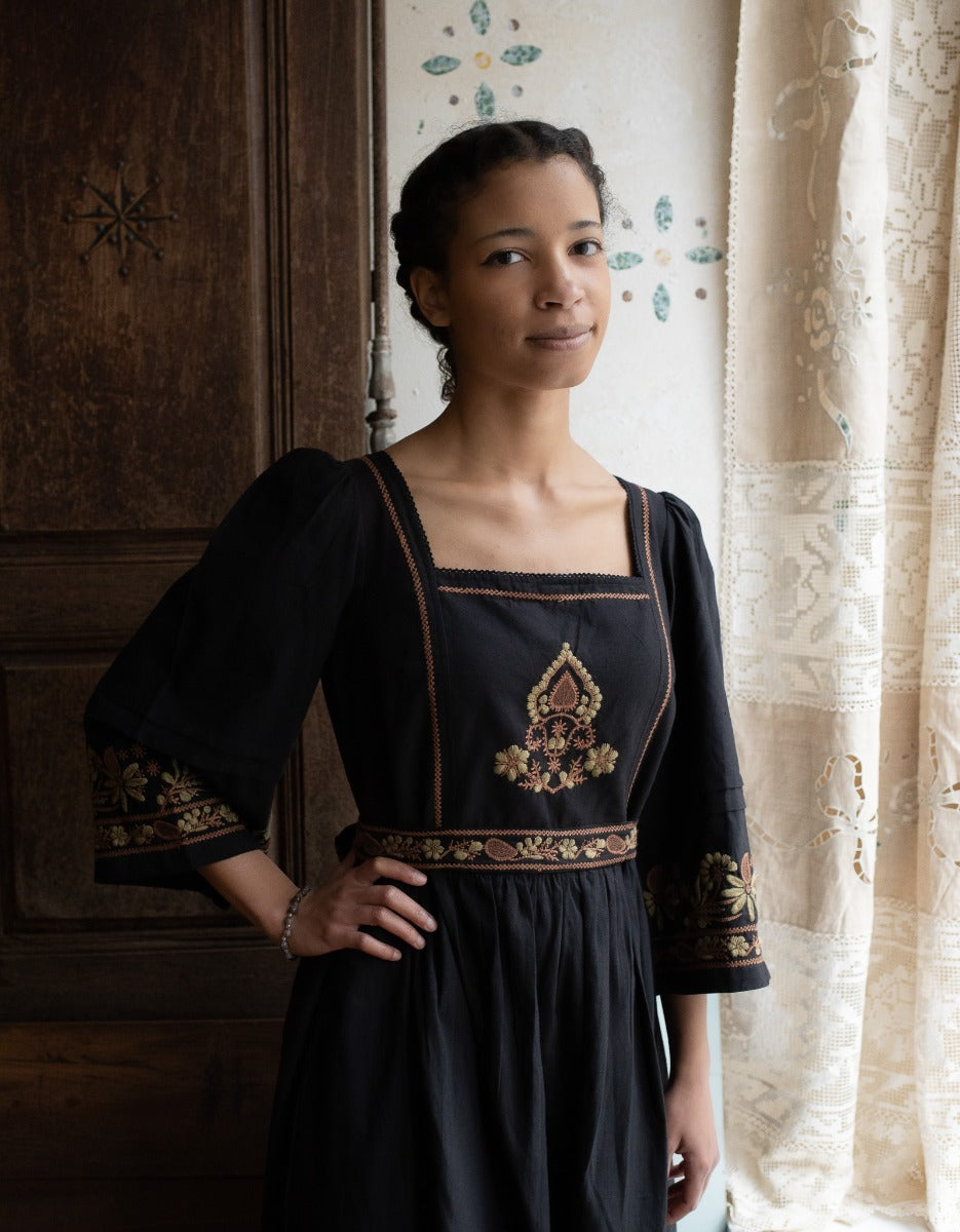 Astrid Dress Black with contrasting embroideries