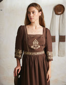 Robe 'Astrid' brodée inspirée pain d'épice