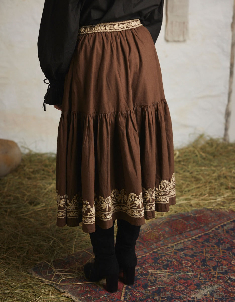 "Astrid" embroidered skirt gingerbread inspired