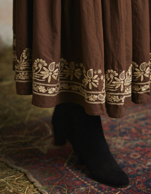 "Astrid" embroidered skirt gingerbread inspired