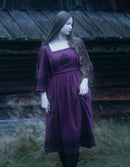 Robe 'Austra' brodée couleur prune