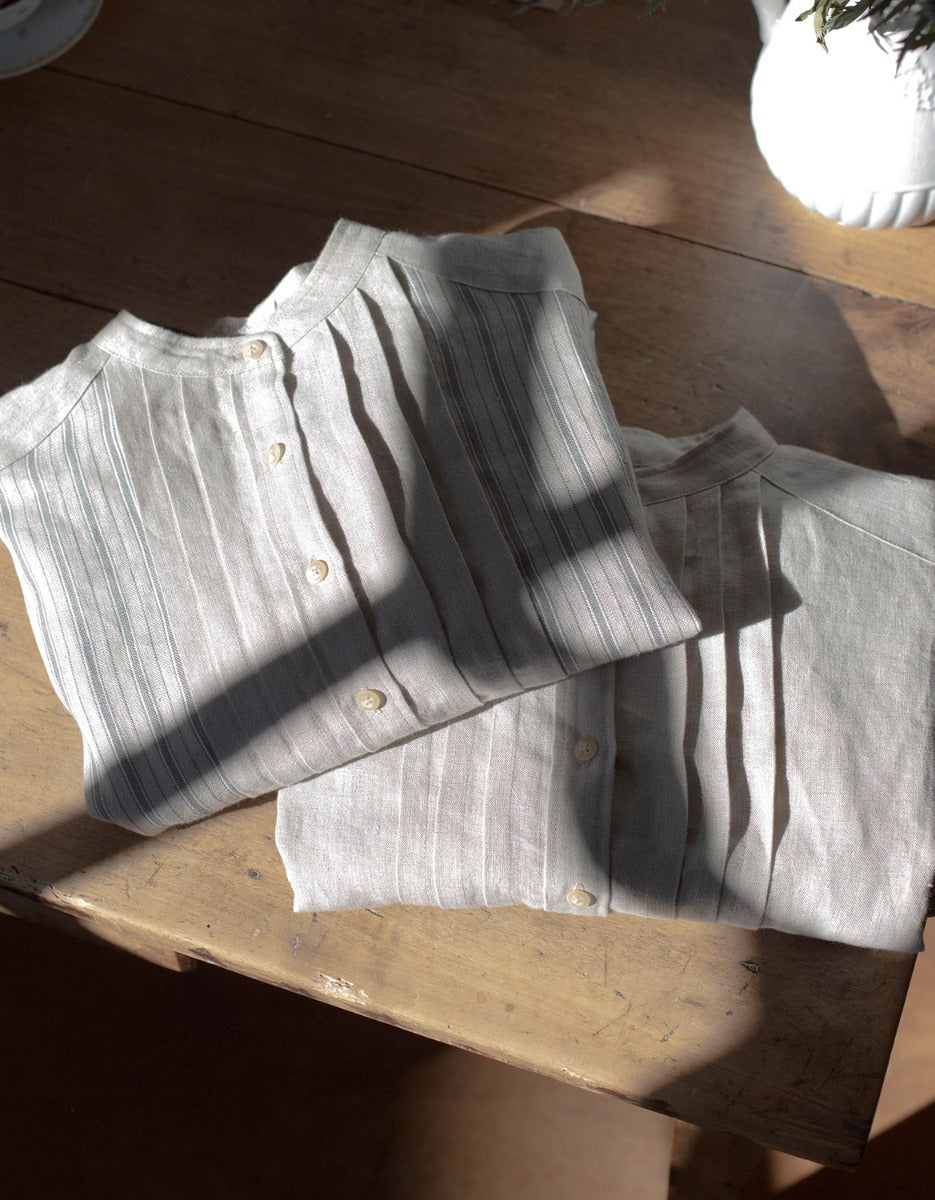 "René" French miller's shirt replica natural linen