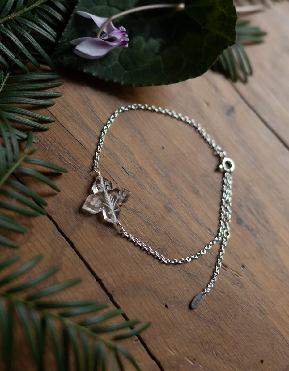 Bracelet 'Glacier Flocon' en quartz blanc ancien gravé et argent 925