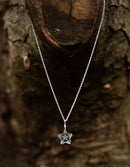 Collier 'Glacier Étoile' en cristal de roche taillé et argent 925