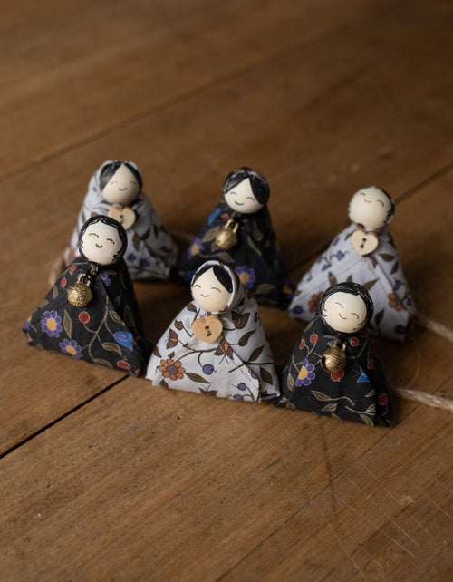 DIY kit '6 small Lavender Laumė' - Millicent Black/Cream