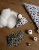 DIY kit '6 small Lavender Laumė' - Millicent Black/Cream