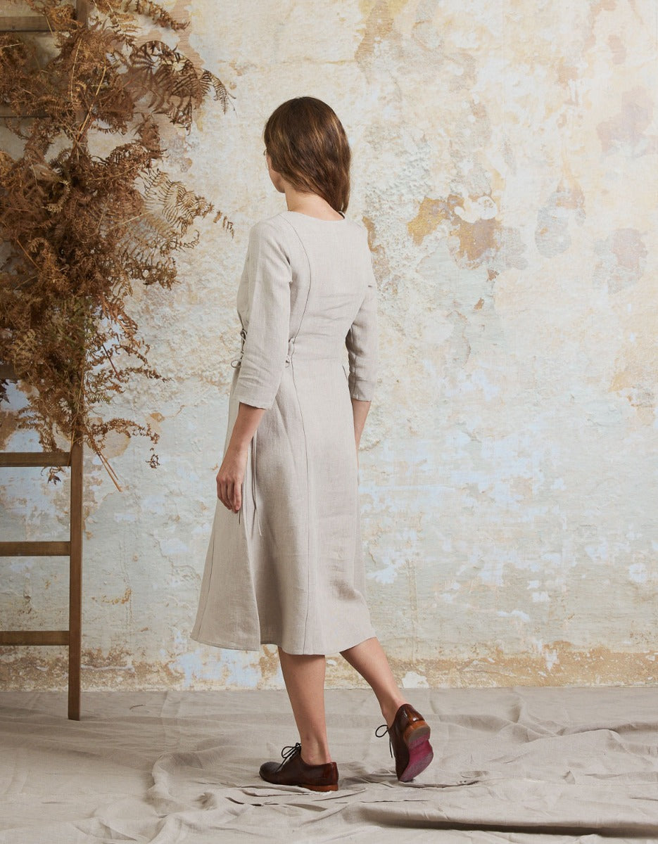 Robe 'Elina' midi en lin naturel bio  voriagh - sisters from ancient lands