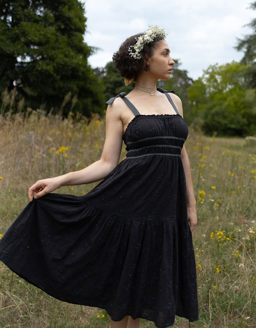 Robe 'Emily' broderie anglaise à bretelles noire