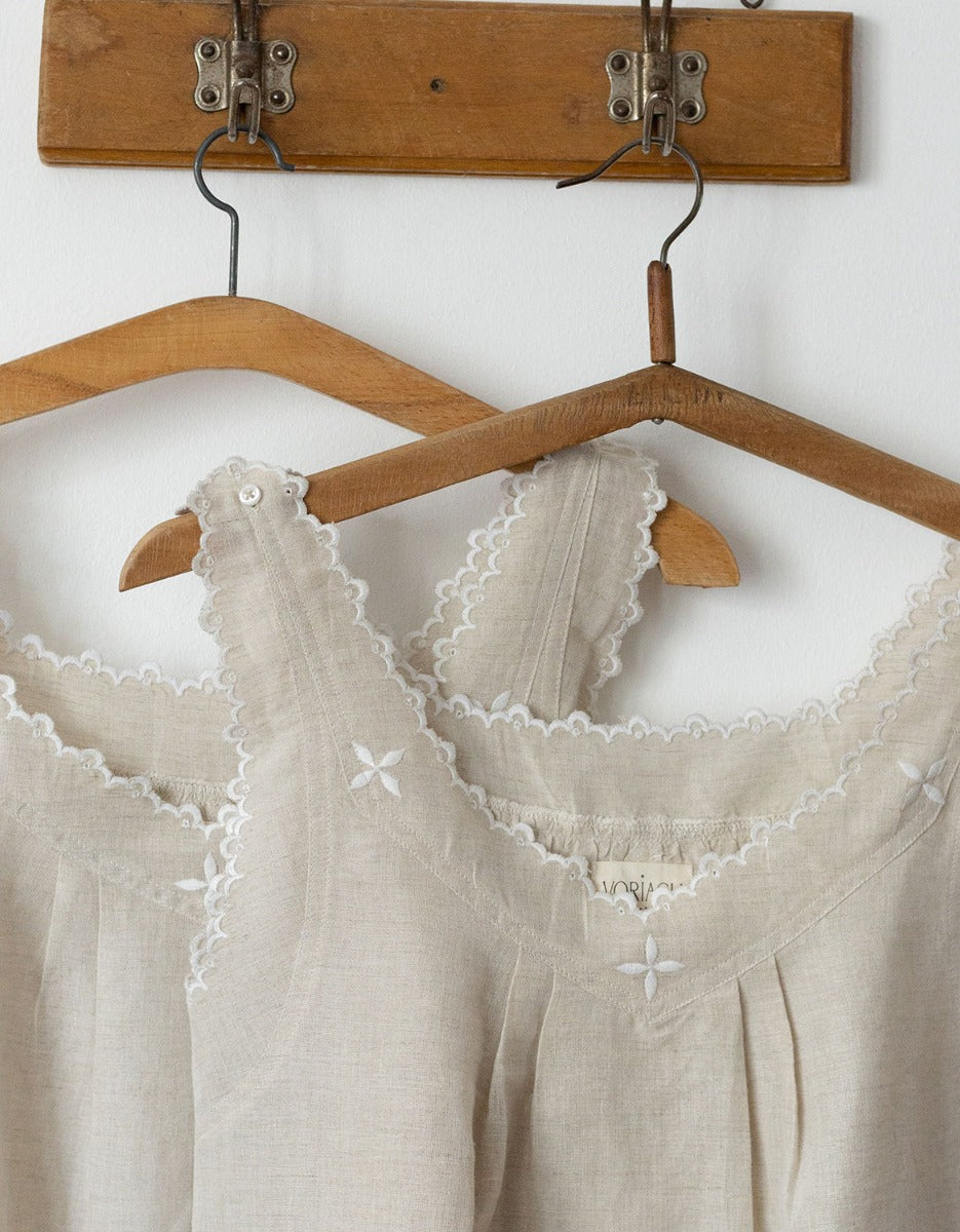 "Flora" scalloped shift dress in linen