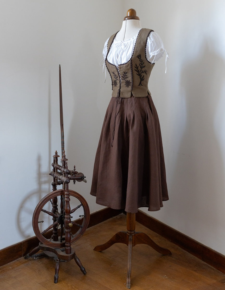 Corset 'Gisela' brodé en lin sarrasin