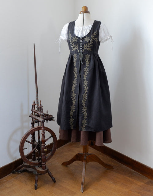 "Gisela" embroidered over dress black
