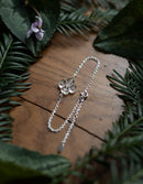 Bracelet 'Glacier Fleur' en quartz blanc ancien gravé et argent 925