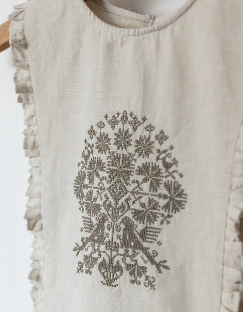 "Hilda" embroidered apron kelp