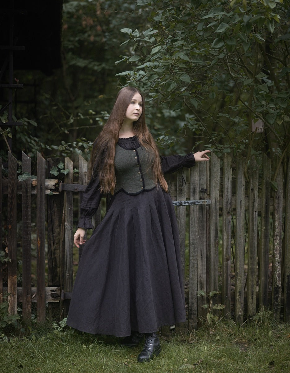 "Ilya" sleeveless knitted vest in pure wool moss