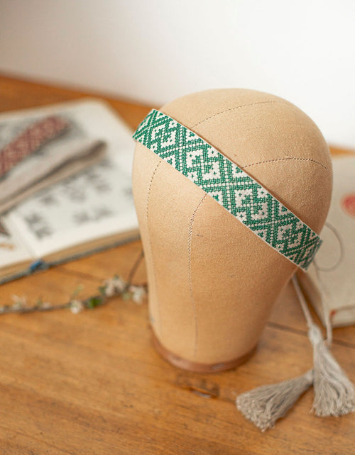 'Lina' embroidered linen headband green