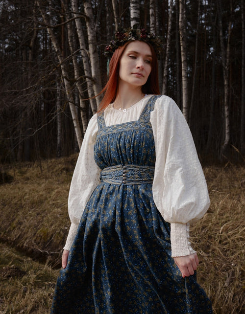Robe longue 'Mari' imprimé baies brodé bleu