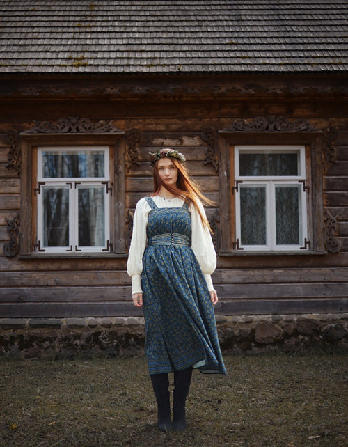 Robe longue 'Mari' imprimé baies brodé bleu