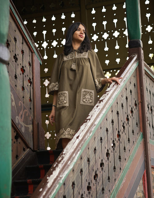 Robe 'Mila' brodée sarrasin