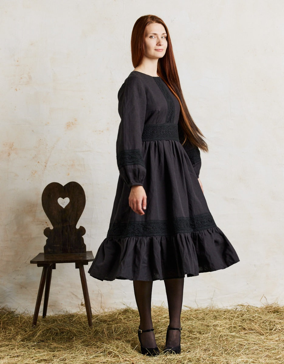 Robe 'Misha' longueur midi en lin noir