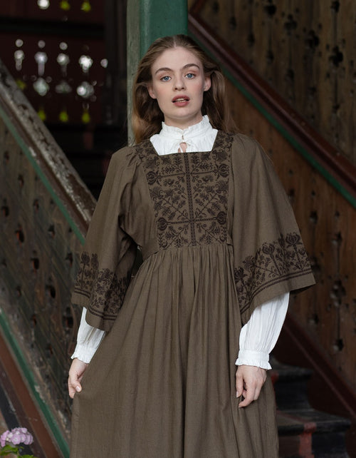 Robe brodée  'Mivilud' sarrasin