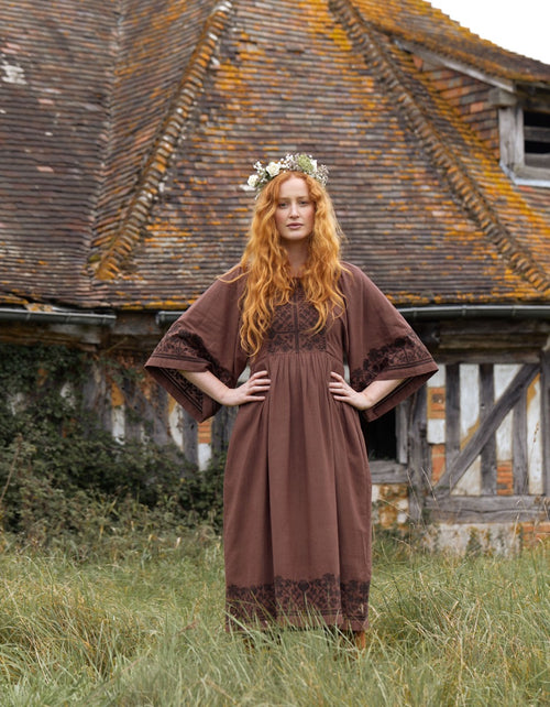Robe brodée  'Mivilud' bois de rose