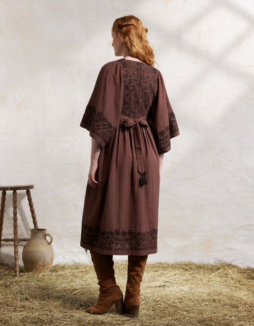 Robe brodée  'Mivilud' bois de rose