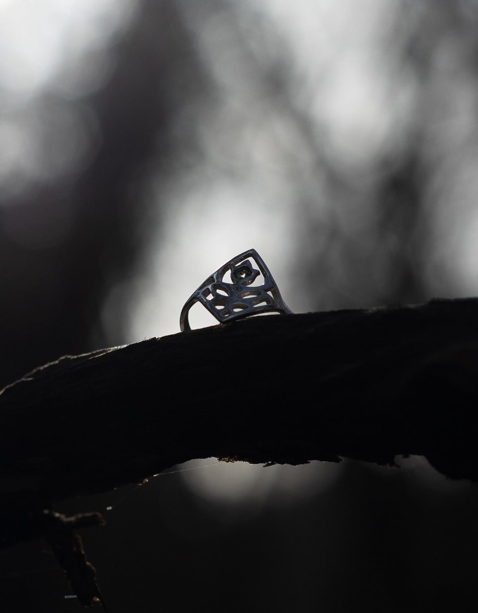 Bague 'Primula major' en argent et péridot