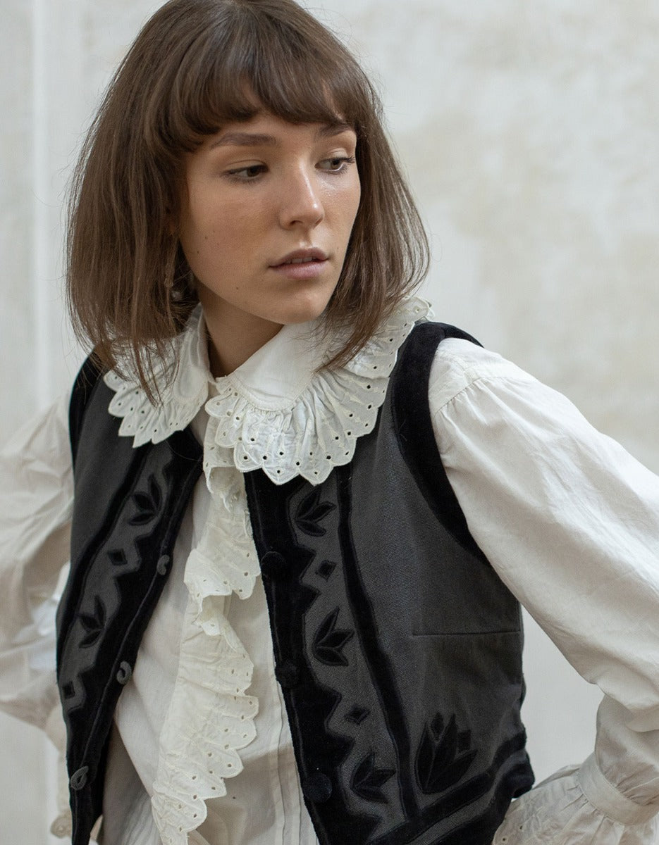 "Tanya" charbon and velvet vest