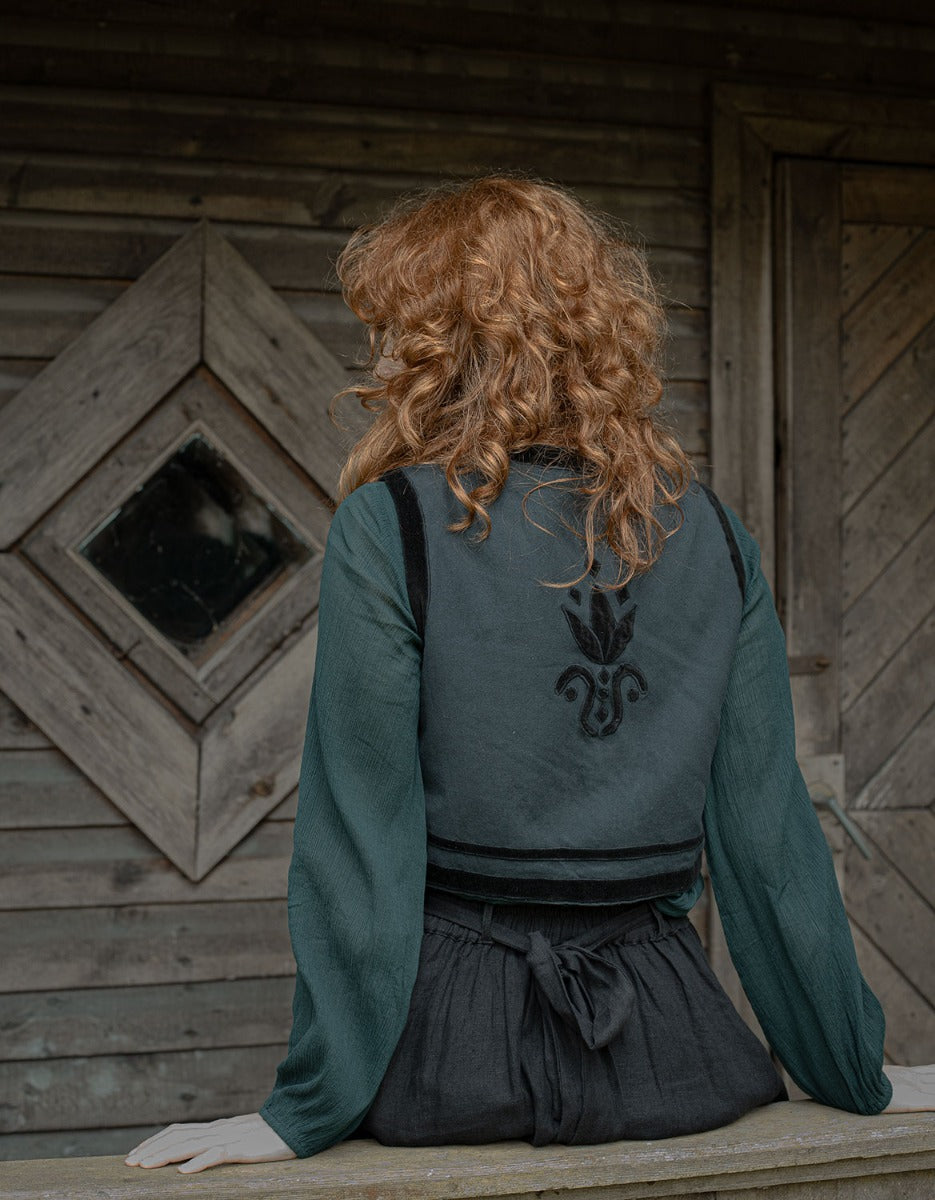 "Tanya" charbon and velvet vest